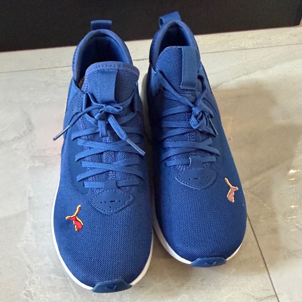 Puma  Blue High-Top Sneakers